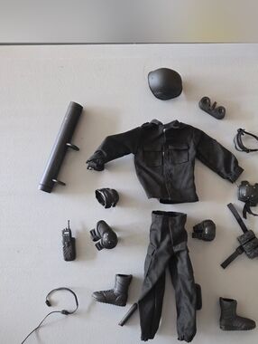 1/6 Scale Tactical Action Figure Accessory 17 Piece Lot  SWAT Military 12"